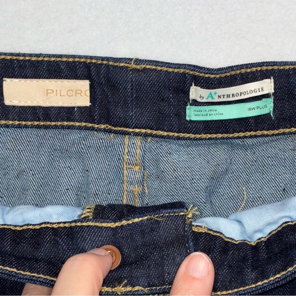 Jeans - Picture 2 of 5